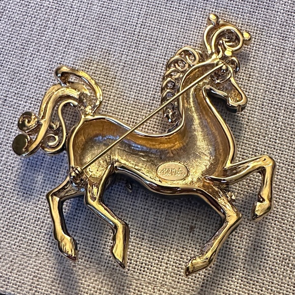 Vintage Bob Mackie Carousel Horse Pin - Picture 5 of 9